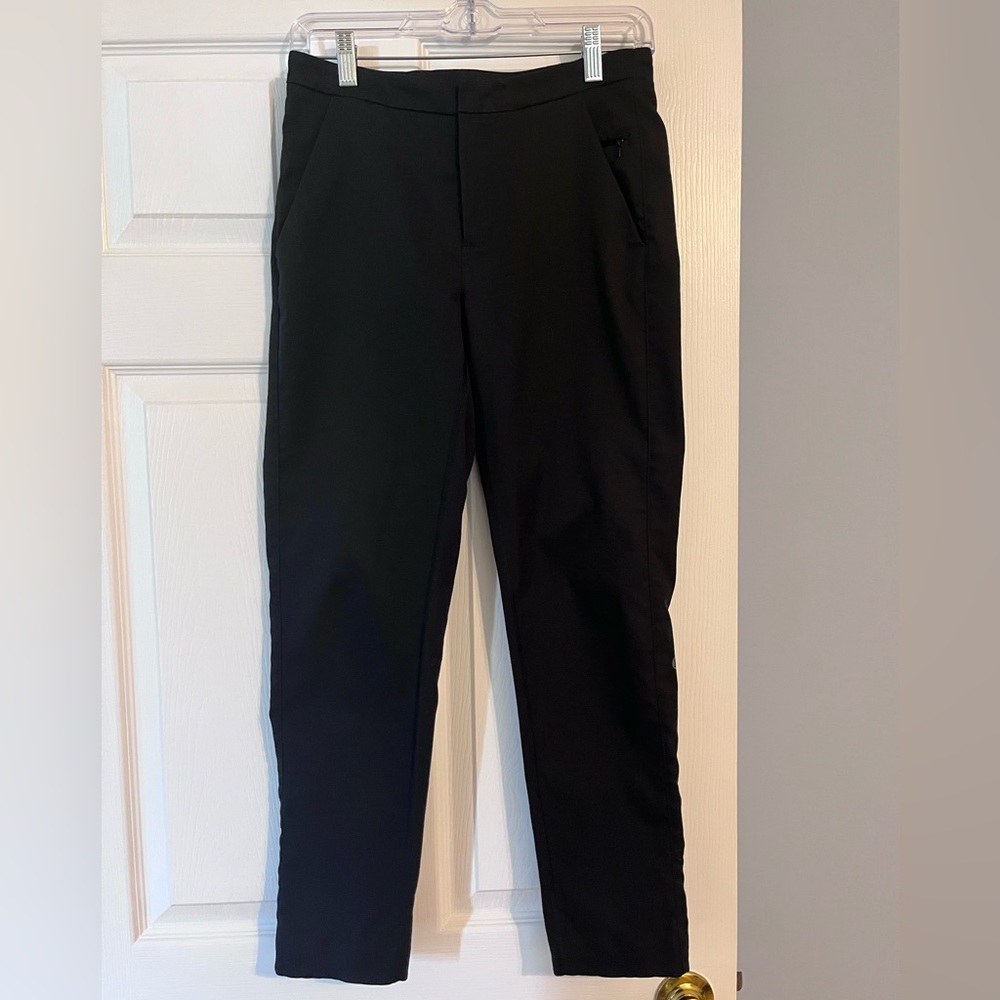 Women’s LuLuLemon Black Pants